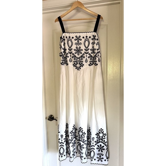 Anthropologie Dresses & Skirts - Anthropologie White Midi Dress with Black Embroidery